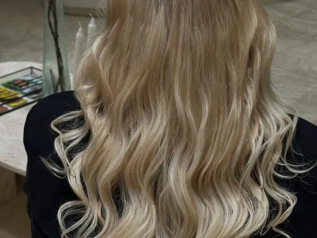 Billionhairs Lounge Beauty Salon – Hair, Doha