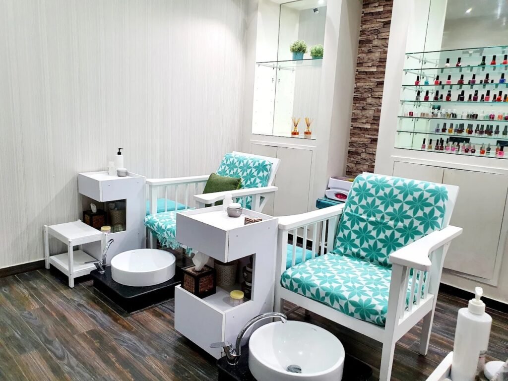 Paradise Beauty Salon, Nails in Doha – photo 2