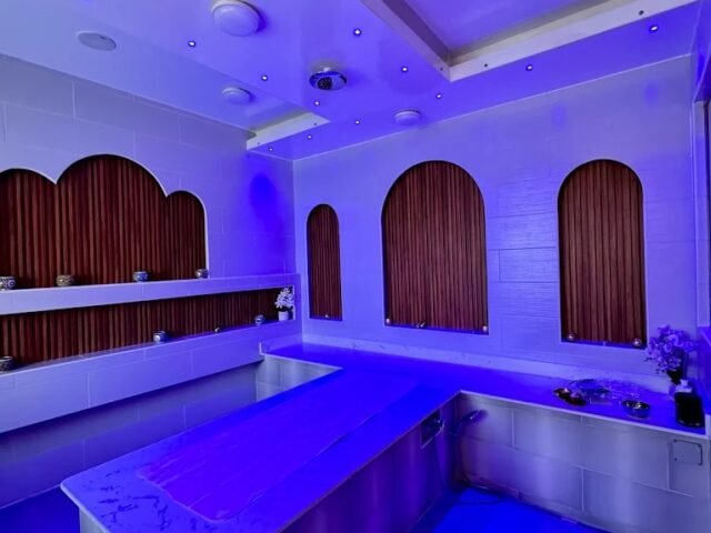 Velvet Glow Beauty Salon – Hair, Doha