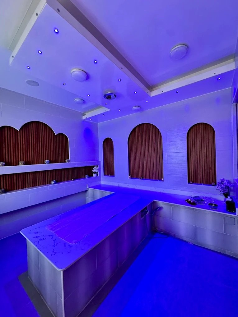 Velvet Glow Beauty Salon – Hair, Doha