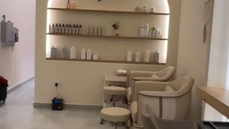 Blush and Bloom Beauty Salon, Waxing in Doha – photo 3