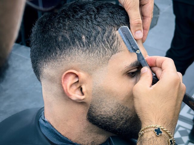 London Base Barbershop – Men's grooming, Doha
