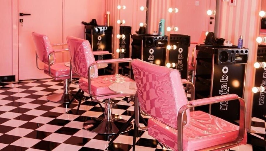 Rivive Retreat Salon, Hair in Doha – photo 1