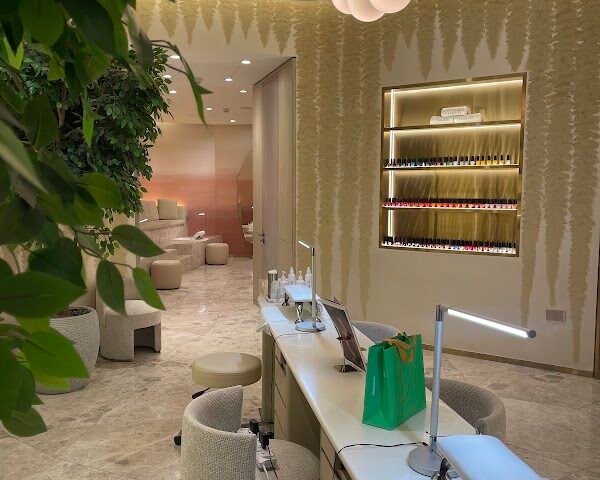 Nails Printemps – Nails, Doha