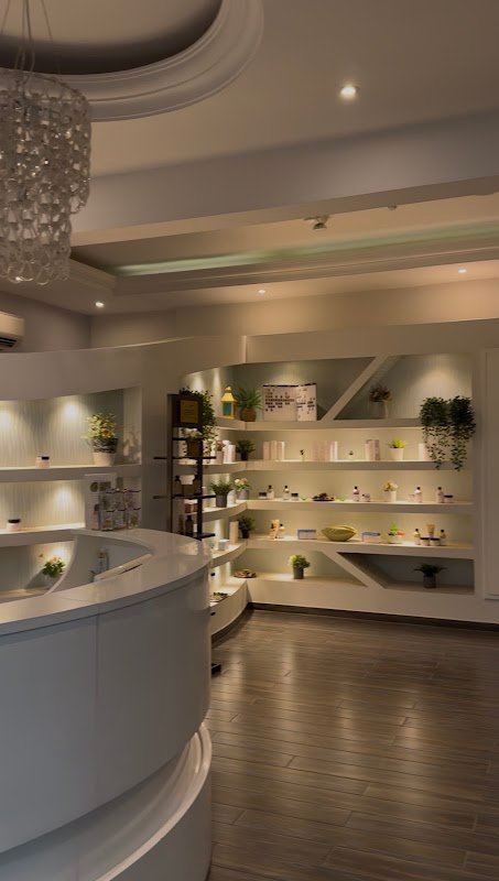 Paradise Beauty Salon – Nails, Doha