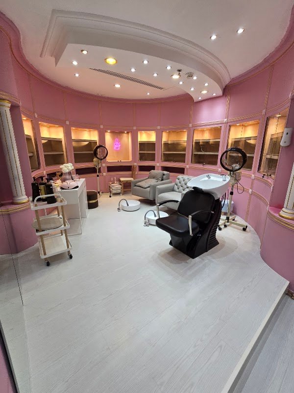 Glam Squad Beauty Salon