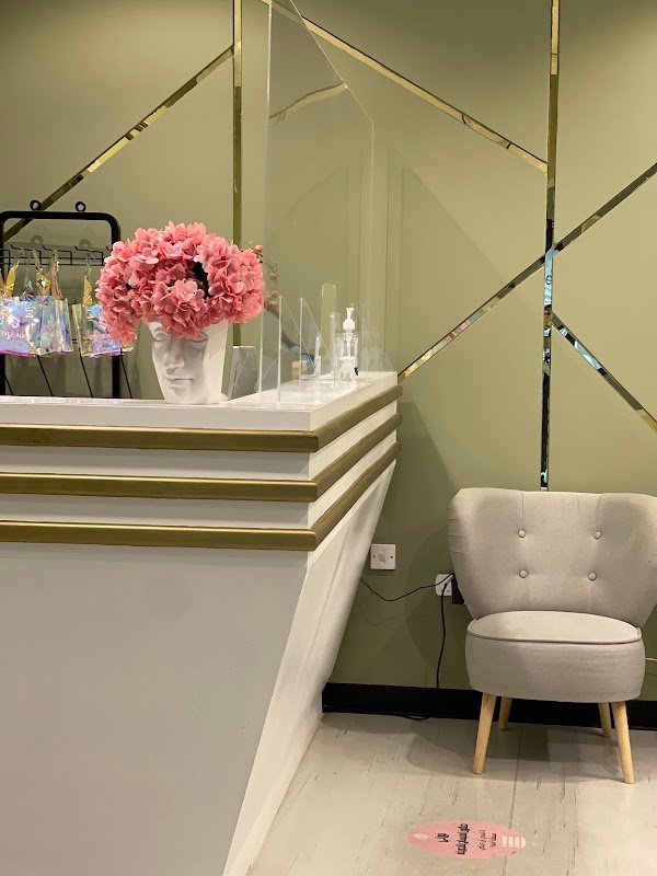 La Visage Salon – Hair, Umm Salal