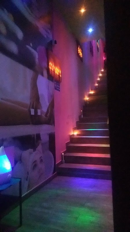 Relax time for women’s massage – Spa & Massage, Umm Salal
