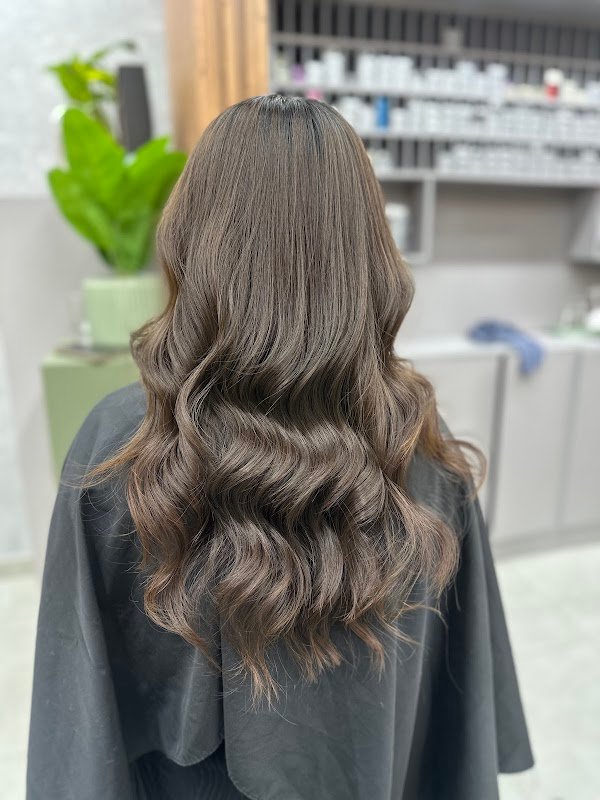 Ivy Beauty & Bubbles Doha
