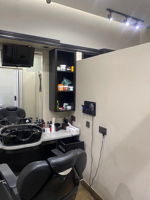 Lion Salon for Men 2 صالون الأسد للرجال ٢ – Barber, Al Rayyan