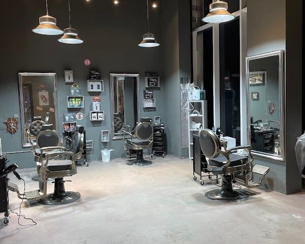 Monster Salon – Men's grooming, Doha