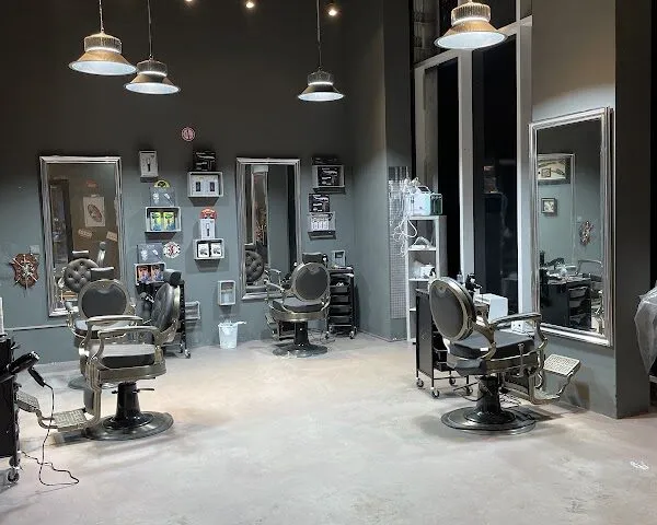 Monster Salon – Men's grooming, Doha