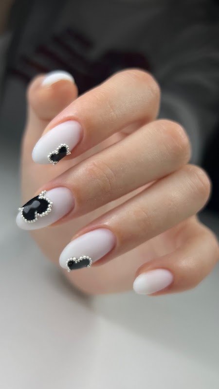 Pearly Nails Salon