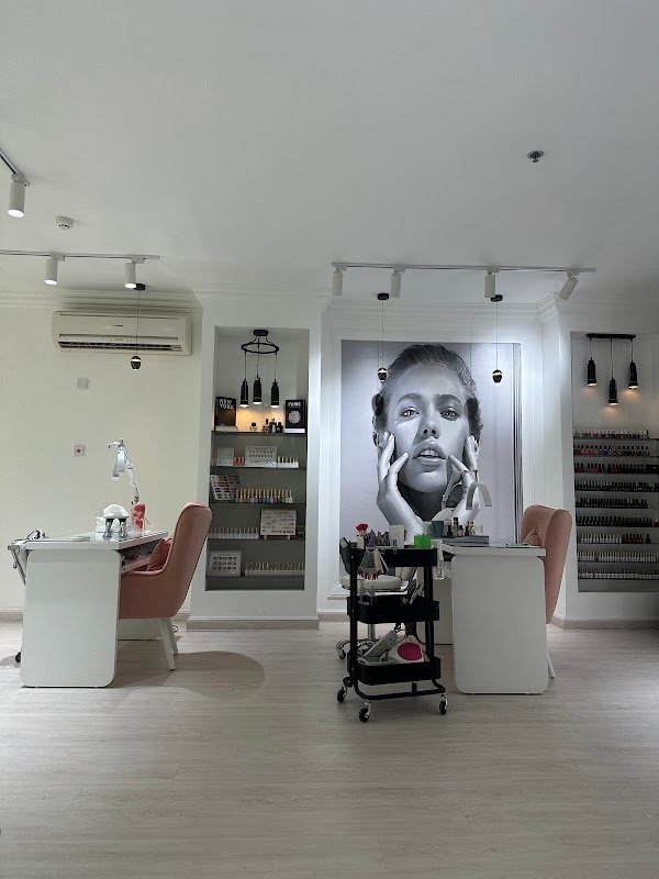 Raksana Beauty salon