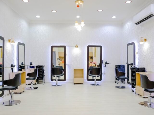 Waves Salon – Hair, Doha