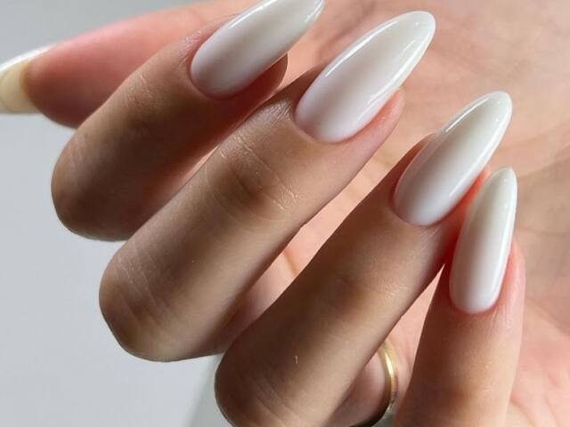 Russian manicure Lina – Hair, Doha