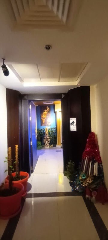 Golden Hands Massage Spa Center(SPA MEN)