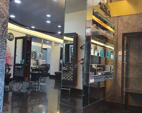 Snips Hair & Beauty Salon – Kids, Doha