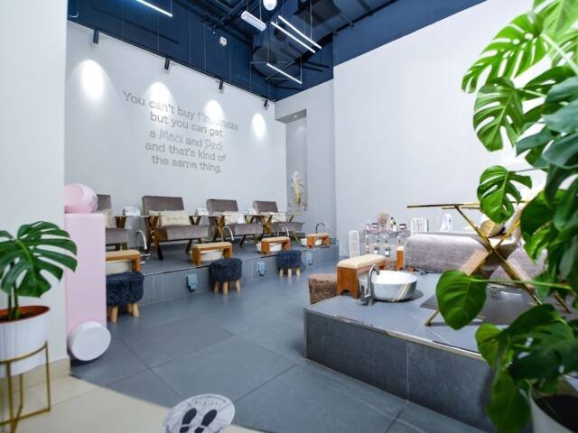 Artists Makeup Studio – Wyndham – Hair, Doha