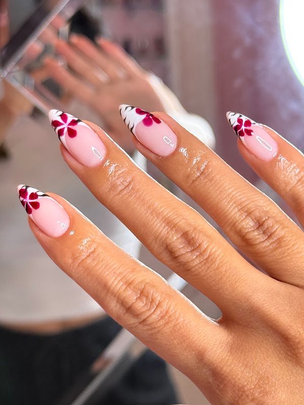 Candy Nails Salon