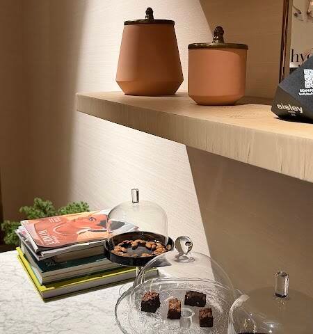 Sisley Paris Spa – Nails, Doha