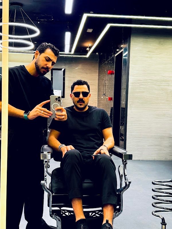 Soledair Salon For Men