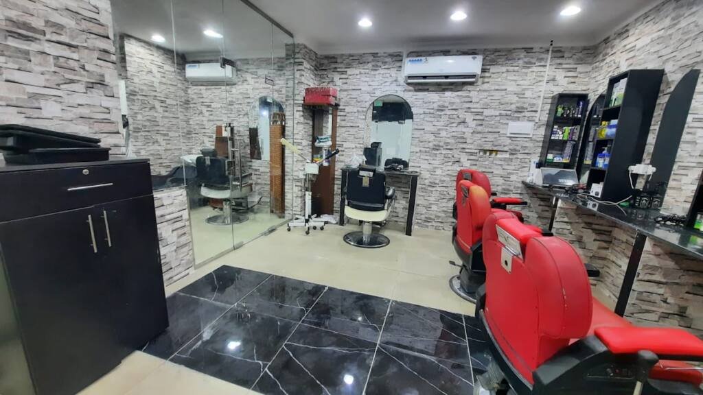 Infinity Men’s Saloon