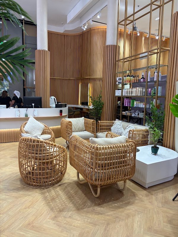 7th Avenue Beauty Lounge The Pearl – Porto Arabia