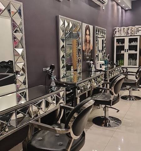 Zaina Al Jasmine Beauty Center – Hair