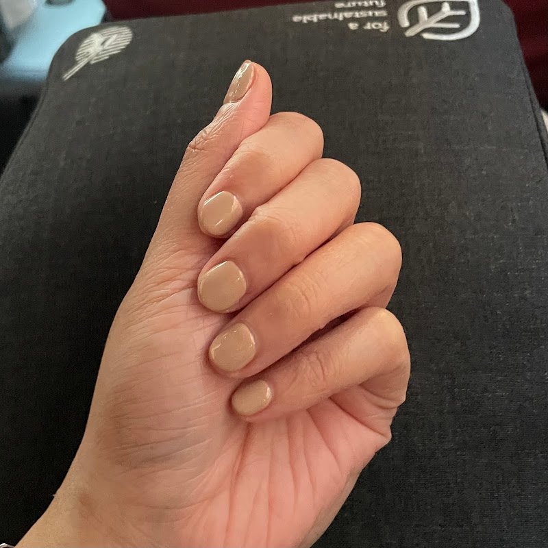 Colours Beauty Studio